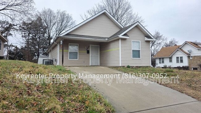 Building Photo - 5200 Olive St