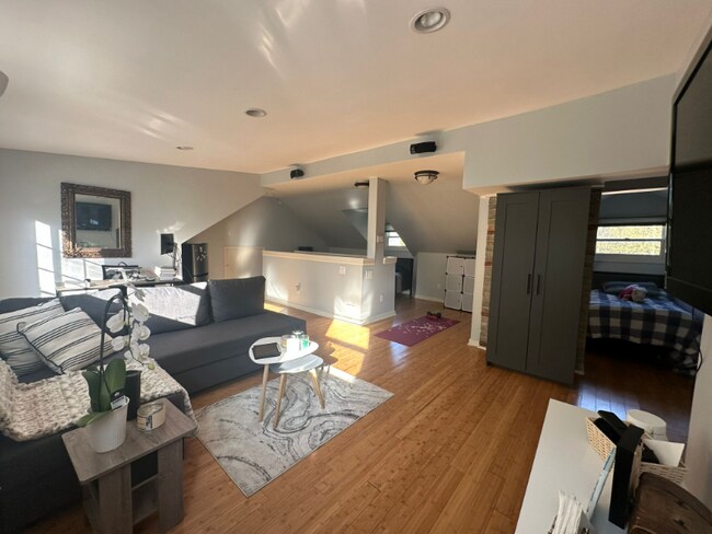 Foto del edificio - 417 Princeton Way NE