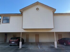 Building Photo - 1103 Dulles Ave