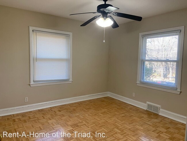 Building Photo - 3 br, 1 bath House - 3105 Masonic Drive