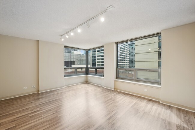 Building Photo - 440 N Wabash Ave
