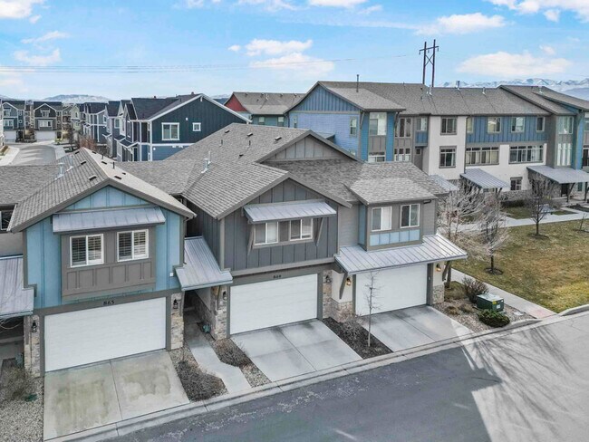Building Photo - 869 Cannara Way