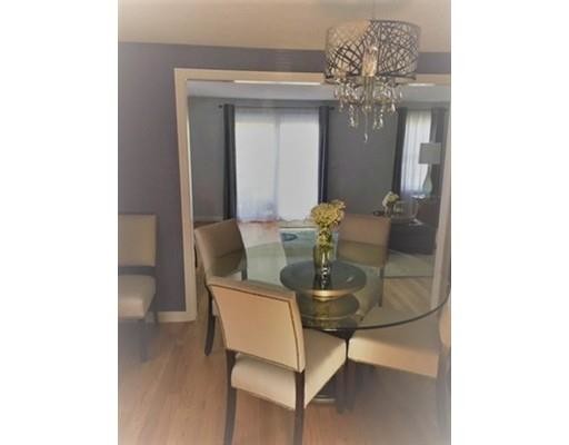 Foto del edificio - 574 Willard St