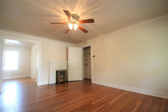 Foto del edificio - 4800 Bryce Ave