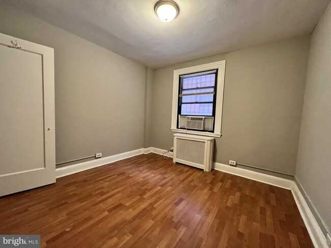 Foto del edificio - 2031 Locust St