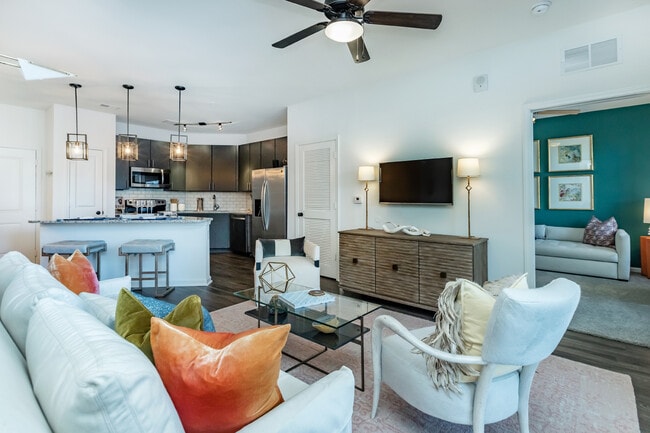 Foto del edificio - The Residence at Old Hickory Lake
