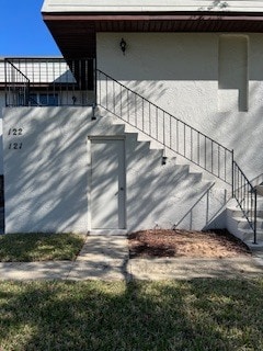 Building Photo - 122 Windtree Ln