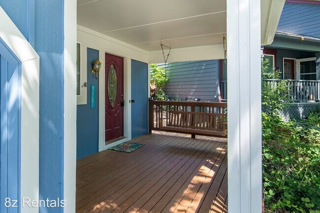 Building Photo - 3 br, 3 bath House - 483 Fillmore Court