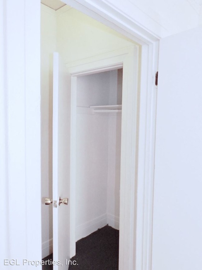Foto del edificio - 6125 1/2 Afton Pl