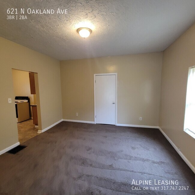 Foto del edificio - Near East 3BR/2BA Home w/Garage & Central ...