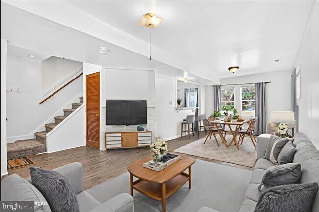 Foto del edificio - 1118 Sterling Ave