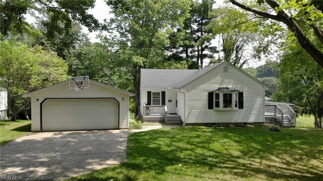 Building Photo - 1539 Morris Rd