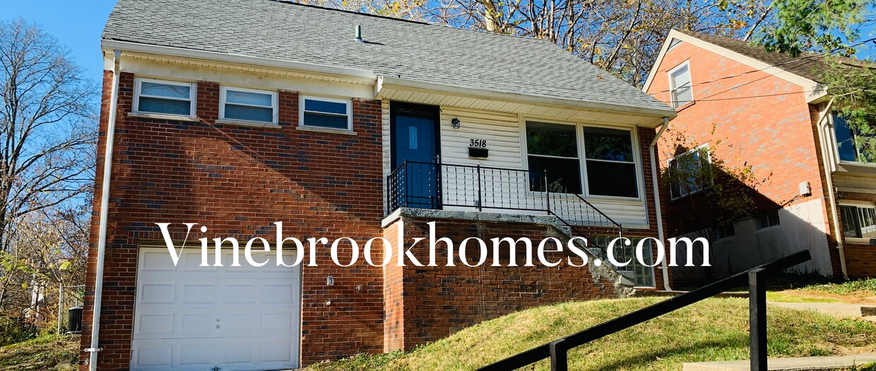 Foto principal - 3518 Susan Lewis Dr