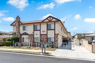 Building Photo - 1527 S Palm Ave