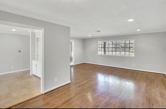 Building Photo - 12930 Hansel Ln