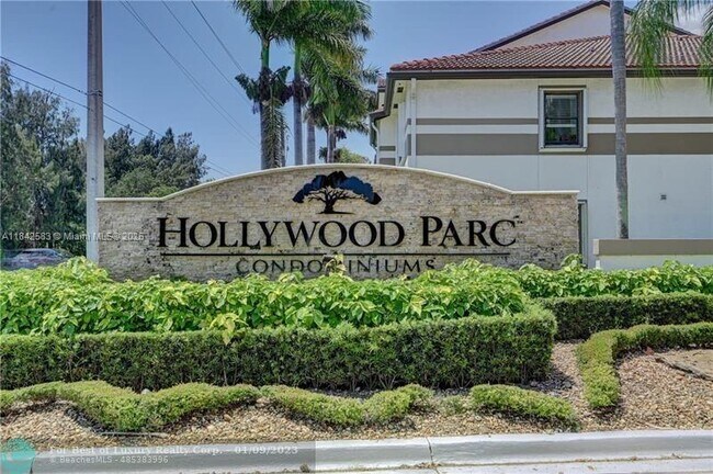 Foto del edificio - 640 S Park Rd