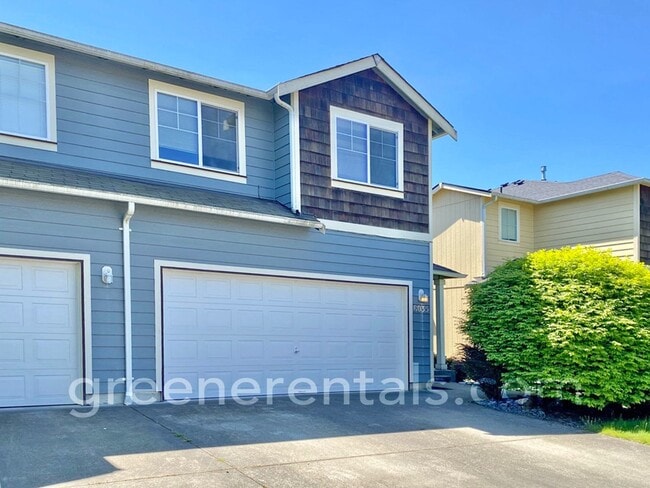 Building Photo - Coming Soon! 3BR 2.5BA Townhouse in Lancaster Neighborhood