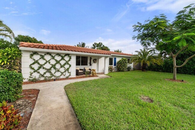 Foto del edificio - 253 NE 21st St