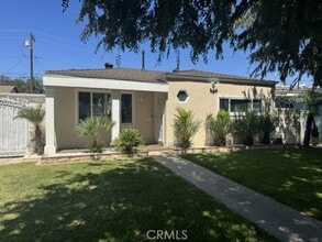 Building Photo - 3759 Ocana Ave