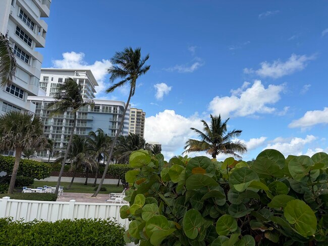 Foto del edificio - 3600 N Ocean Dr