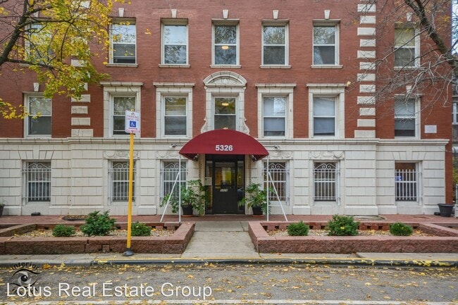 Building Photo - 5326 N Winthrop Ave