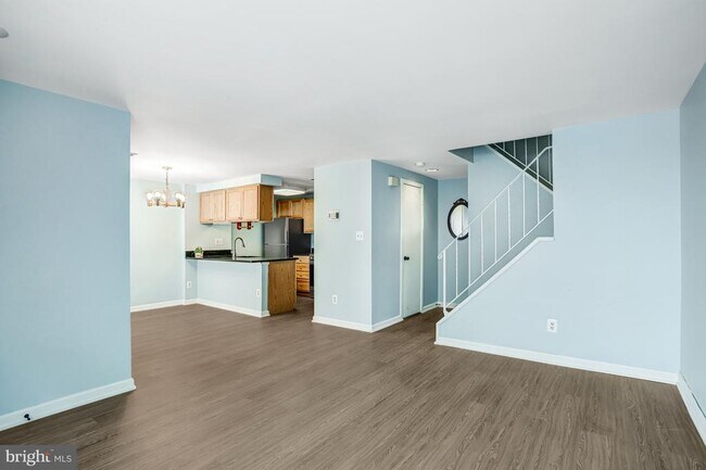 Foto del edificio - 9410 Walburg Way