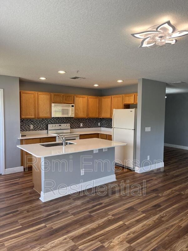Building Photo - 13500 Applerose Ln
