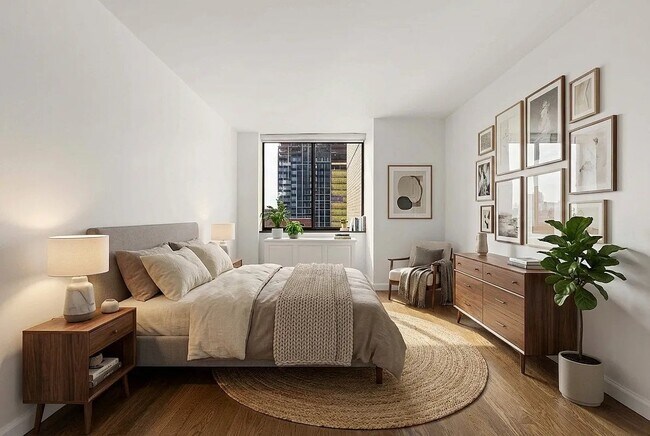 Foto del edificio - 245 E 44th St