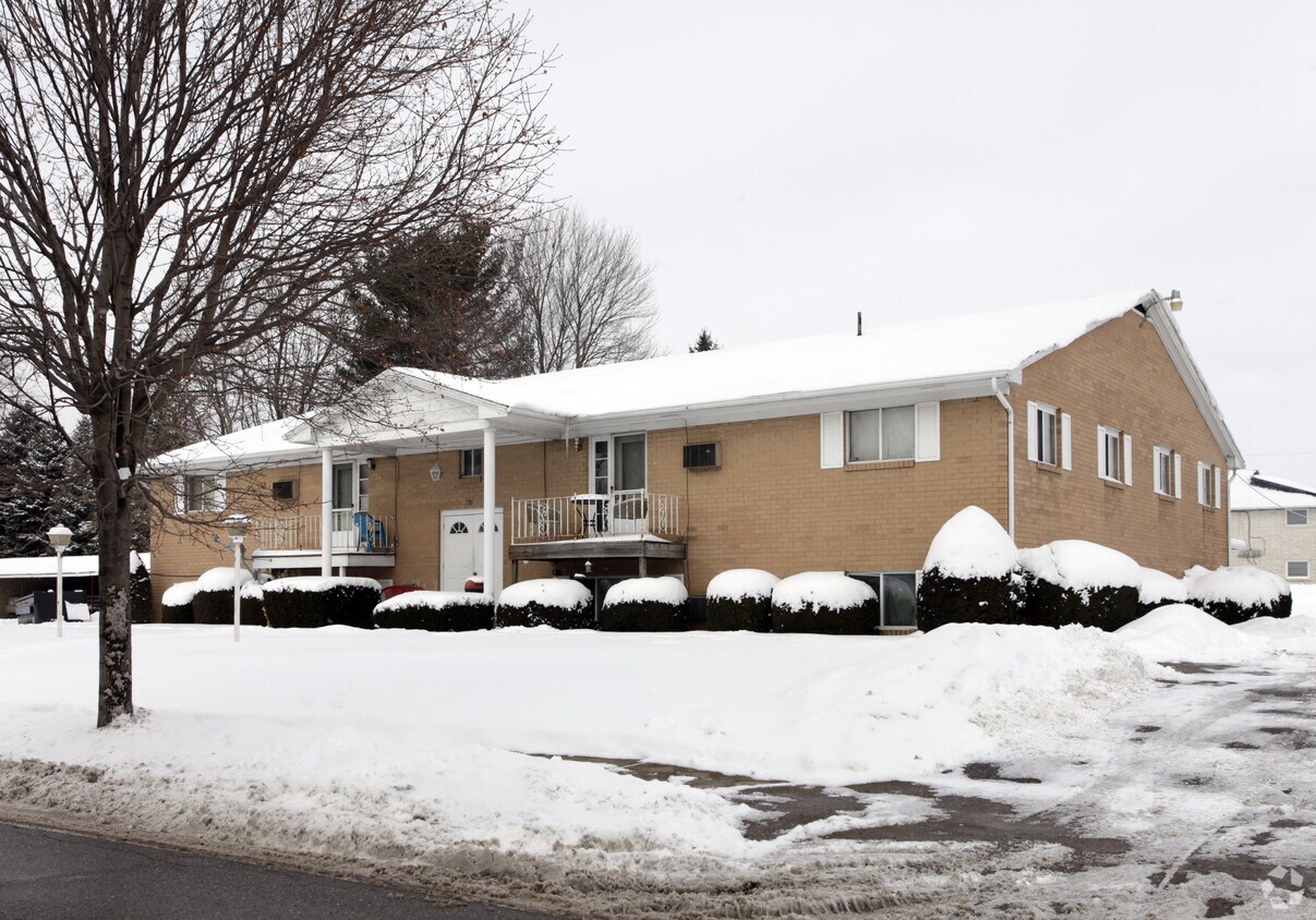 Primary Photo - 131 Frana Clara St