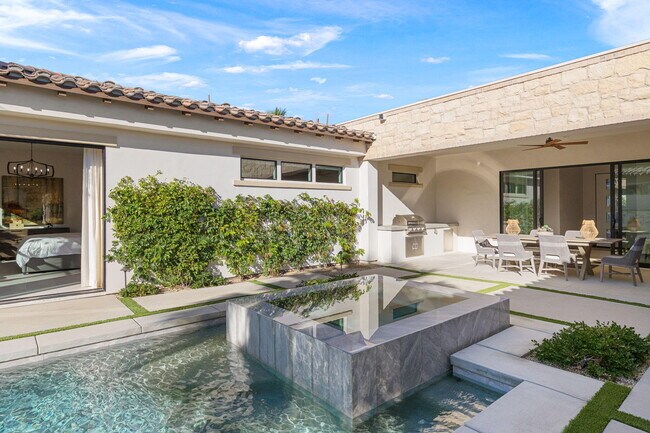 Foto del edificio - 75213 Hancock Pl