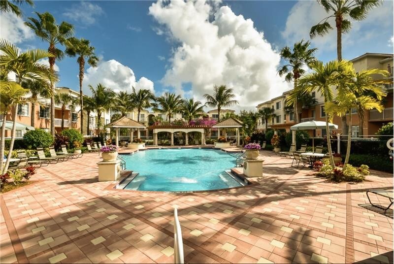 Foto principal - 8281 Bermuda Sound Way
