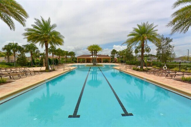 Foto del edificio - 5019 Sunnyside Ln