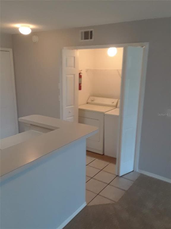 Building Photo - 14001 Fairway Island Dr