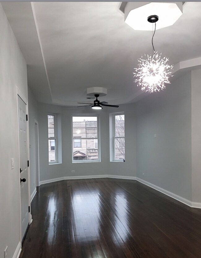 Foto del edificio - 3718 W Lexington St