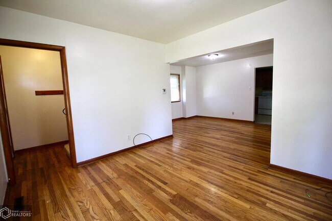 Dining/Living Room - 1208 3rd Ave