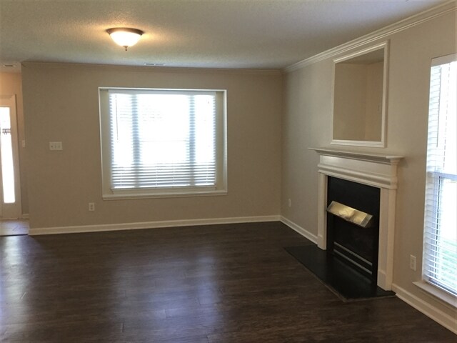 Foto del edificio - 3012 Wyntree Ct