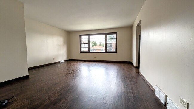 Sala de estar 1 - 7535 W Hanover St