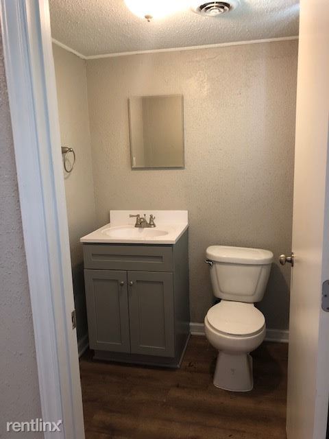 Foto del edificio - 2 br, 1.5 bath House - 425 Homestead St Apt A