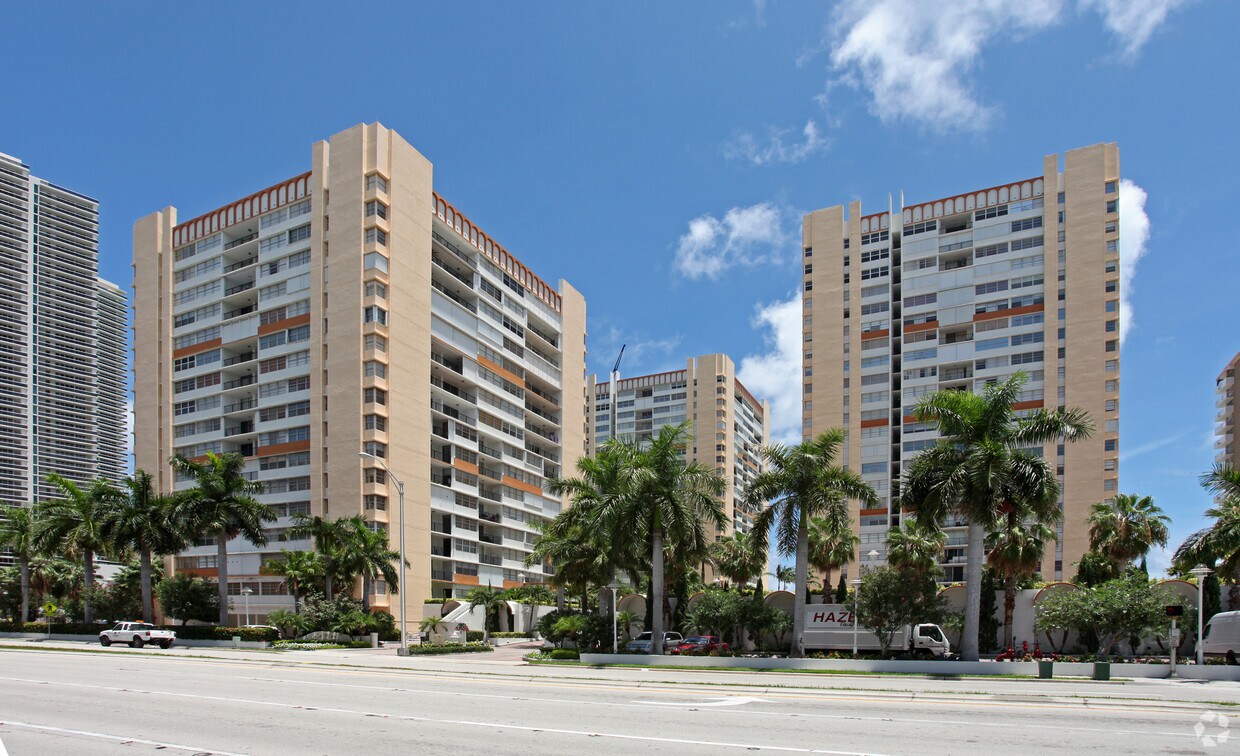 La Mer Apartments Hallandale Beach, FL