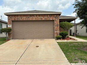 Building Photo - 2711 Skyview Long Dr