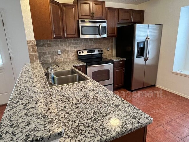 Photo - 116 Kings Row Townhome