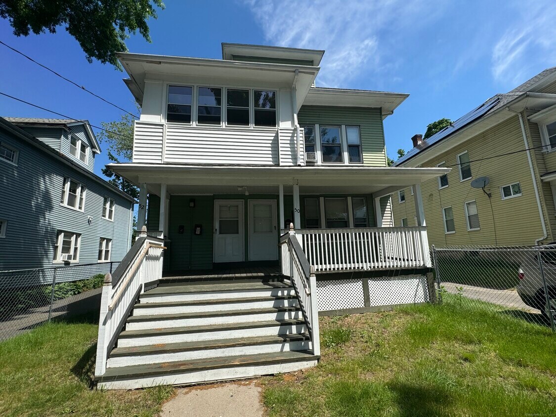 Primary Photo - 50 Sharon St