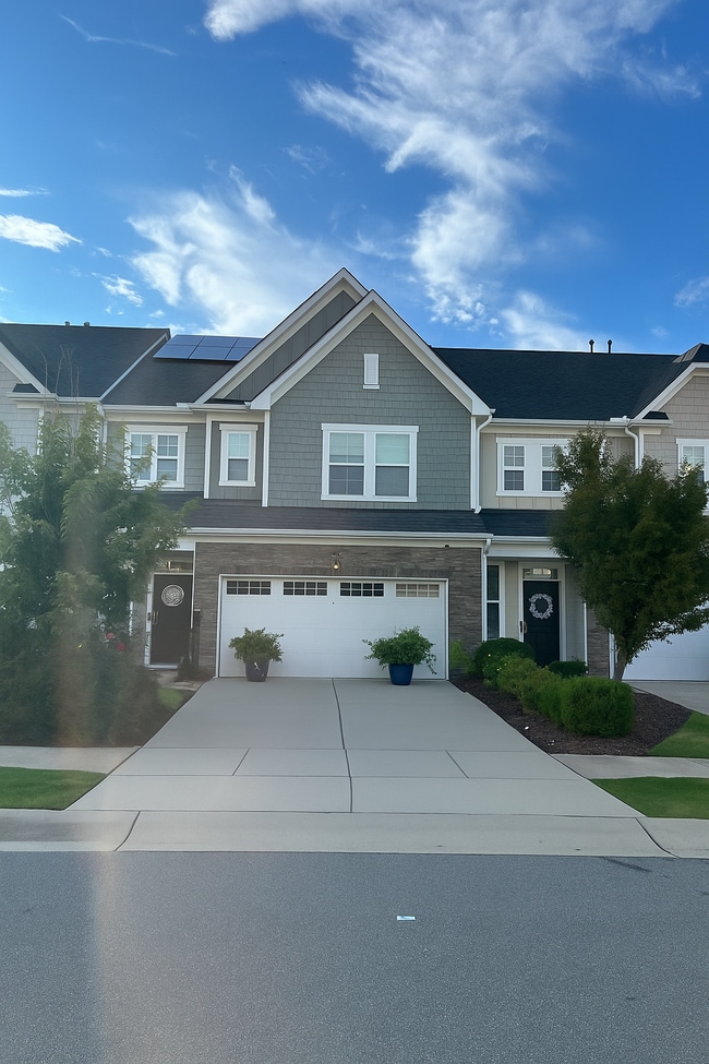 Building Photo - Room in Townhome on Craigmeade Dr