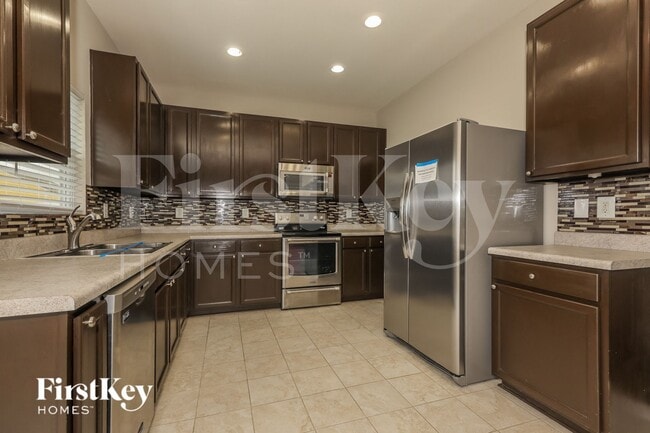 Foto del edificio - 1022 Yellow Bee Rd