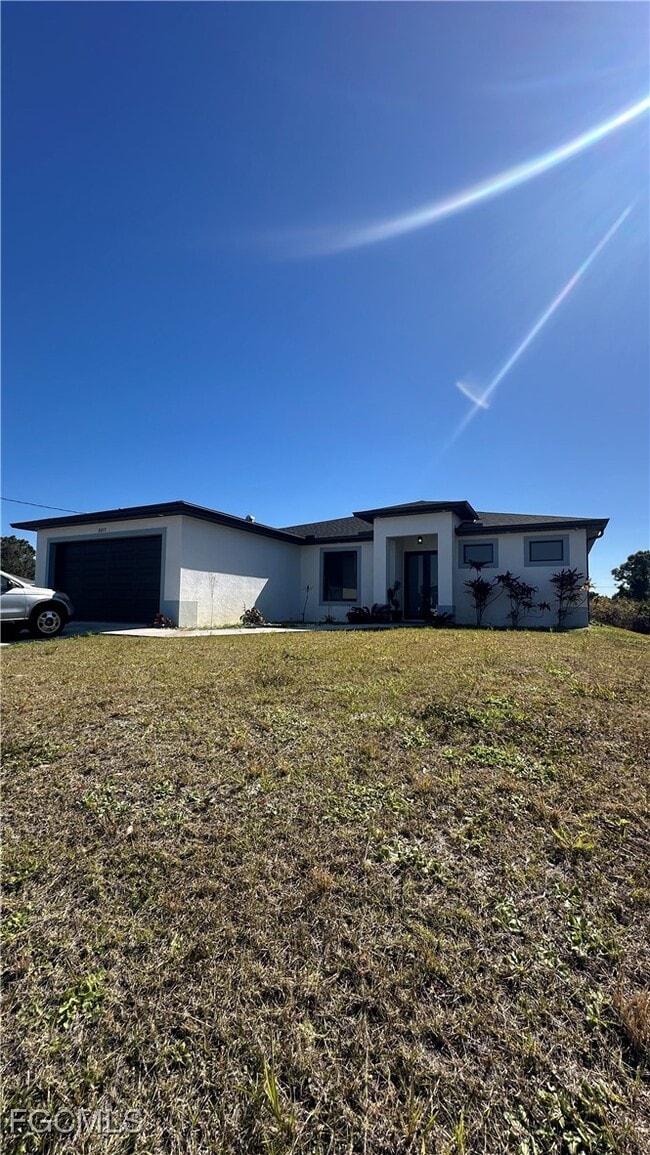 Building Photo - 3217 64th St W