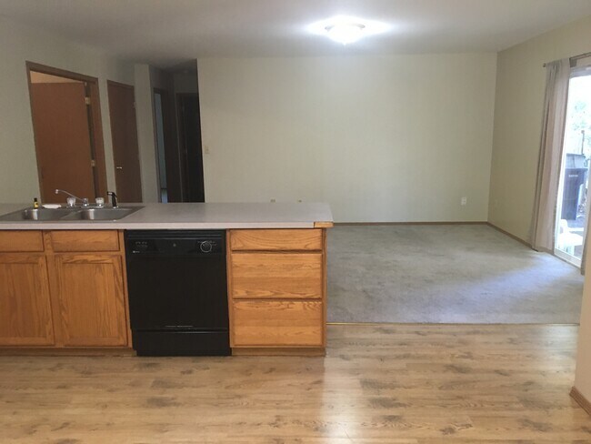 Foto del edificio - 1406 N Cora St