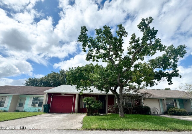 Building Photo - 3548 Tiara Way W