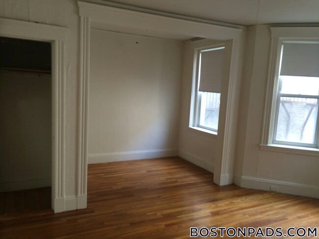Foto del edificio - 1175 Boylston St