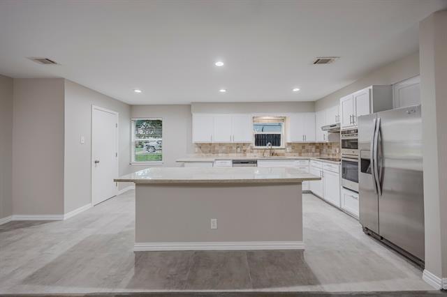 Building Photo - 1624 Summer Pl Cir