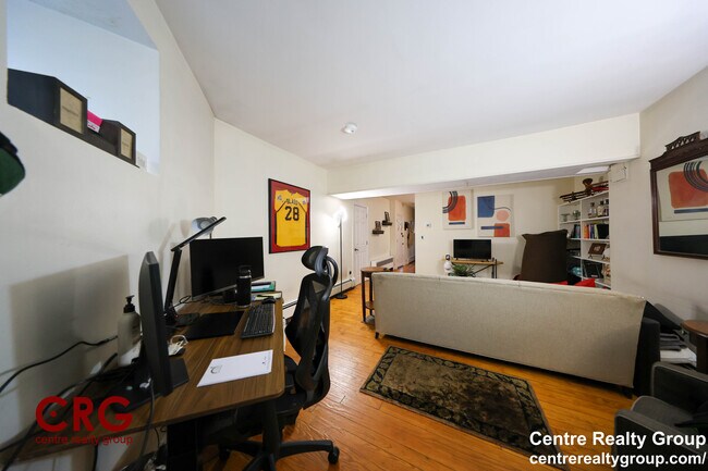 Foto del edificio - 1728 Beacon St